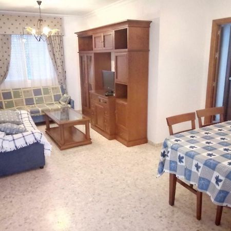 Apartamento Villamartin, Tranquilo Y Con Parking 콘일데라프론테라 외부 사진