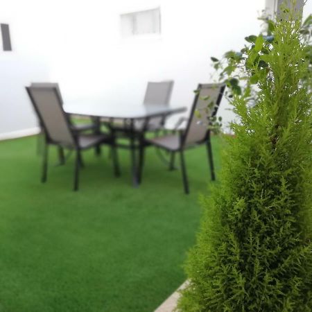 Apartamento Villamartin, Tranquilo Y Con Parking 콘일데라프론테라 외부 사진