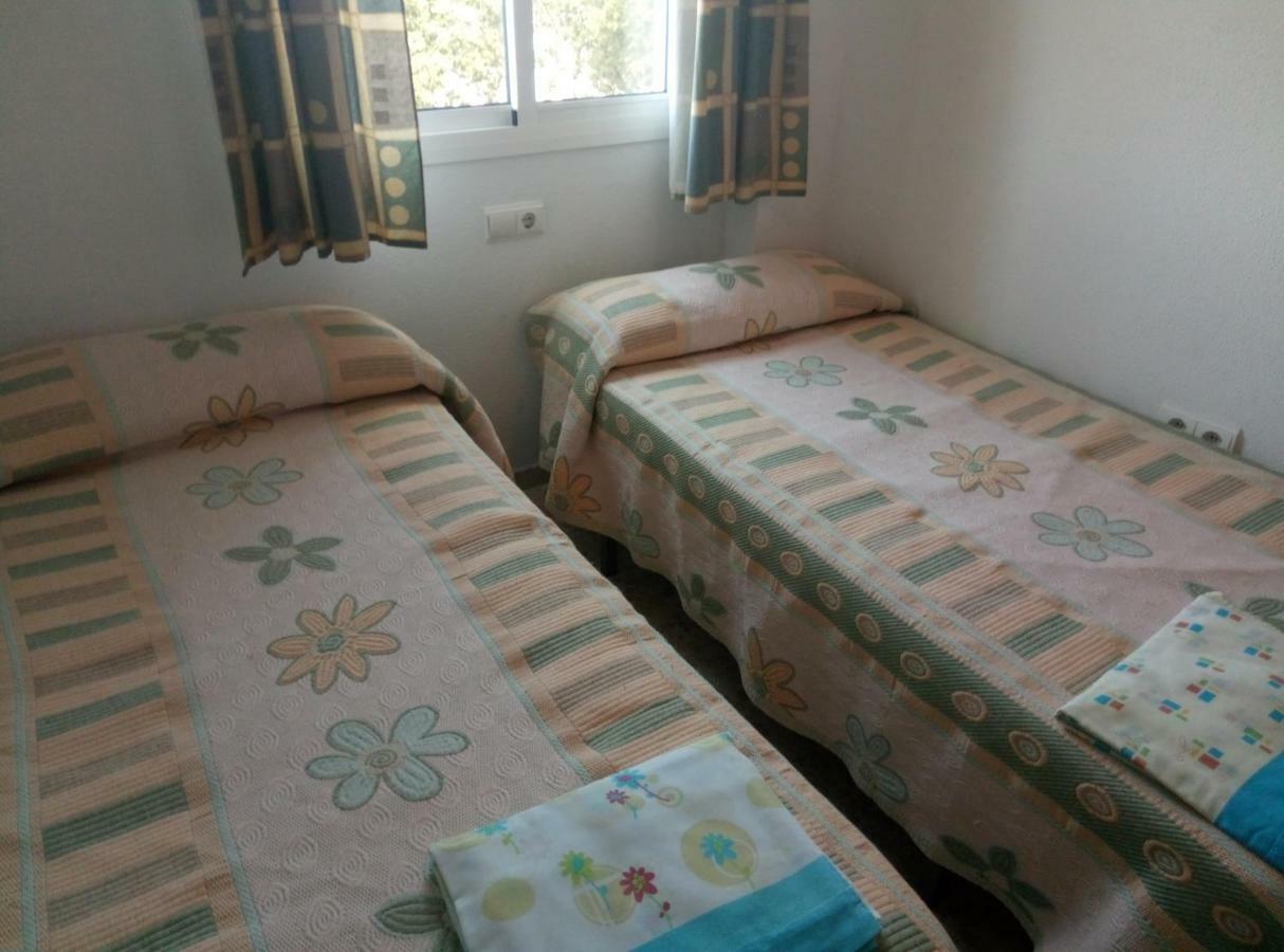 Apartamento Villamartin, Tranquilo Y Con Parking 콘일데라프론테라 외부 사진